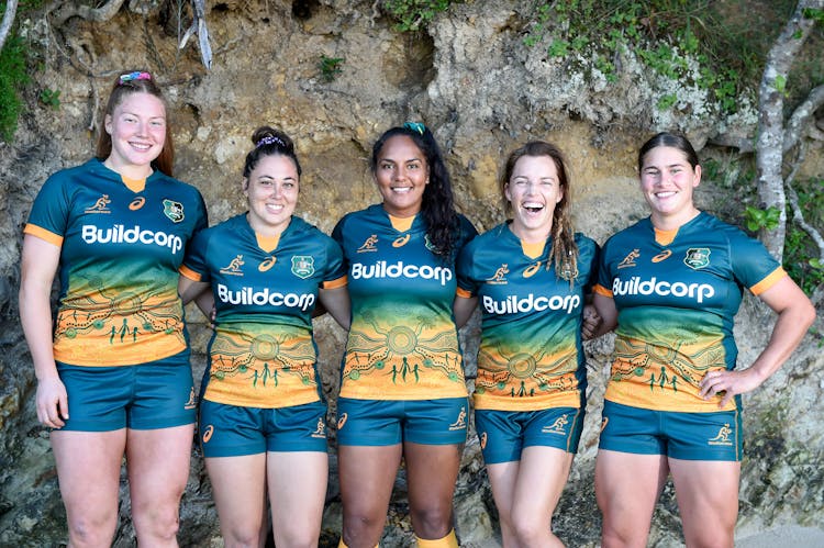 Grace Kemp, Madison Shuck, Mahalia Murphy, Lori Cramer and Lilyanne Mason Spice posing for the unveiling of the Buildcorp Wallaroos First Nations Jersey Photo: Getty Images